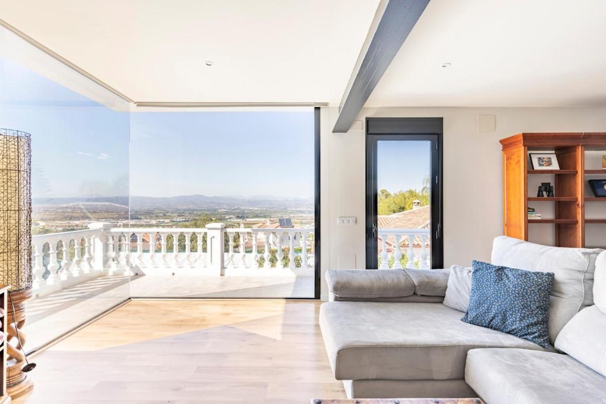 Villa Manzanilla, Malaga Alhaurín de la Torre Екстериор снимка